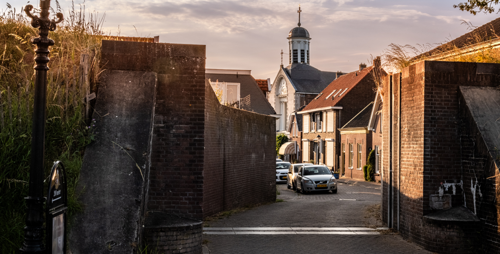 Stadwallen Woudrichem