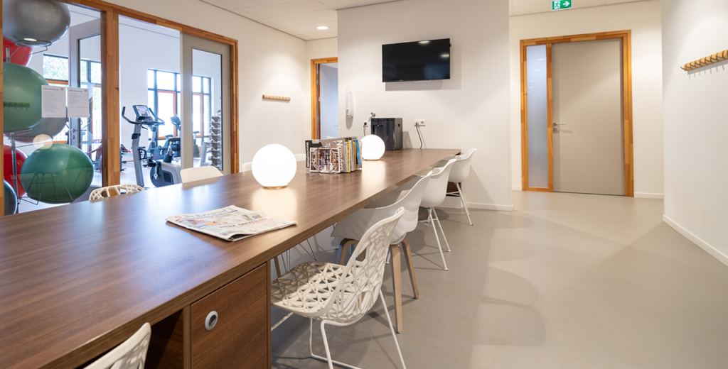 Fysiotherapie Woudrichem wachtkamer